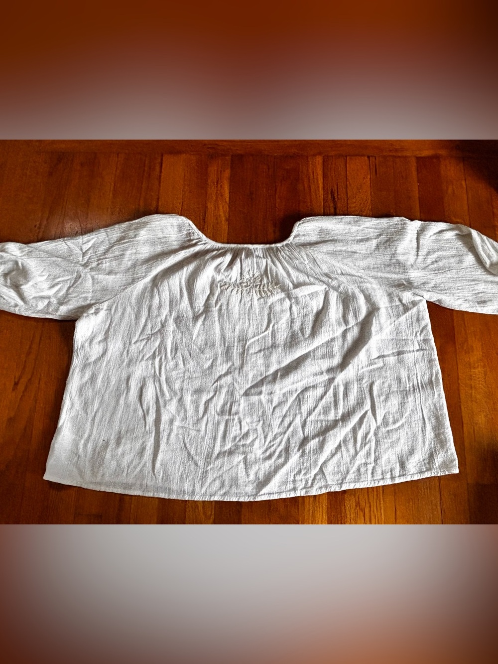 House of Harlow 1960 Cream Embroidered Peasant Blouse - Picture 2 of 3